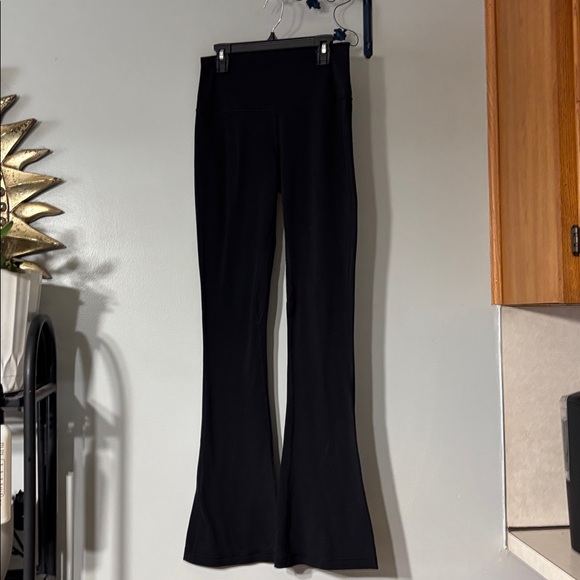 Lululemon Black High-Rise Mini Flare Pants - Picture 5 of 7